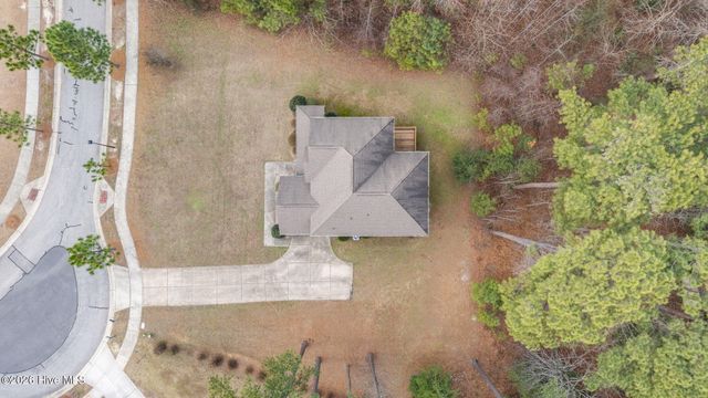 195 Glenmoor Drive, Southern Pines, NC 28387