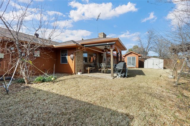 2402 Scott Mill Road, Carrollton, TX 75006