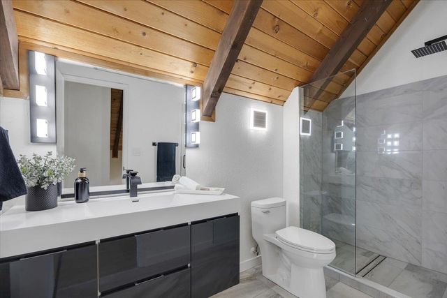 512 Bret Harte Dr, Copperopolis, CA 95228