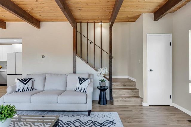 512 Bret Harte Dr, Copperopolis, CA 95228