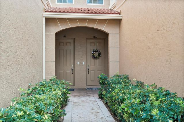 4870 Bonsai Circle 106, Palm Beach Gardens, FL 33418