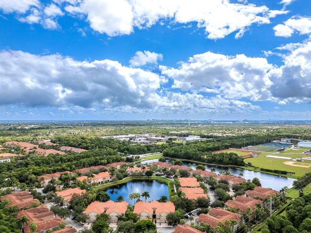 4870 Bonsai Circle 106, Palm Beach Gardens, FL 33418