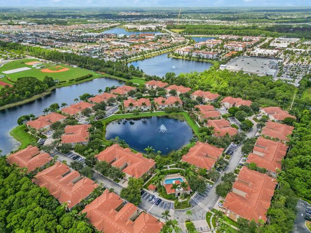 4870 Bonsai Circle 106, Palm Beach Gardens, FL 33418