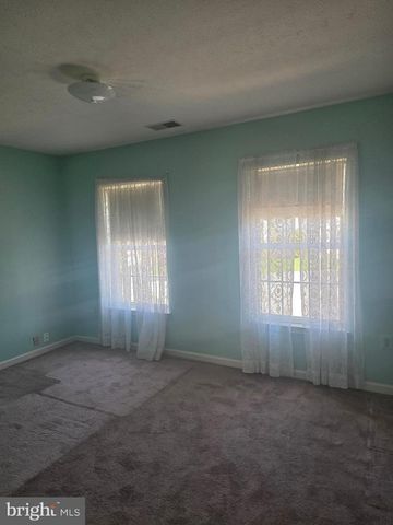 300 ARCHER CT, Berryville, VA 22611