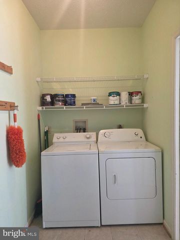 300 ARCHER CT, Berryville, VA 22611