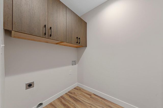 809 Viburnum Street, Belle Plaine, MN 56011