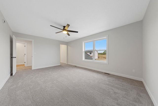 809 Viburnum Street, Belle Plaine, MN 56011