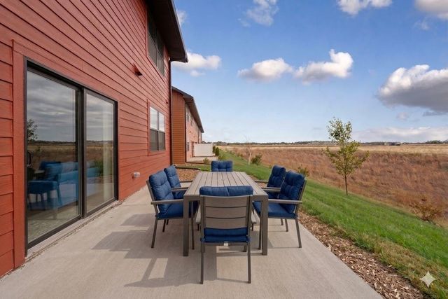 809 Viburnum Street, Belle Plaine, MN 56011