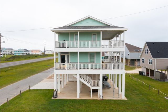 21325 Gulf Drive, Galveston, TX 77554
