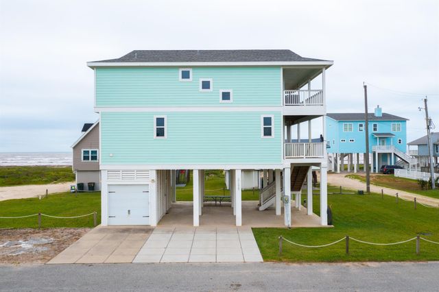 21325 Gulf Drive, Galveston, TX 77554