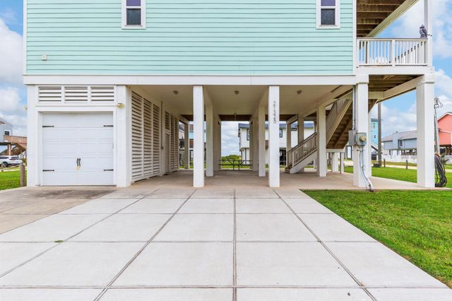 21325 Gulf Drive, Galveston, TX 77554