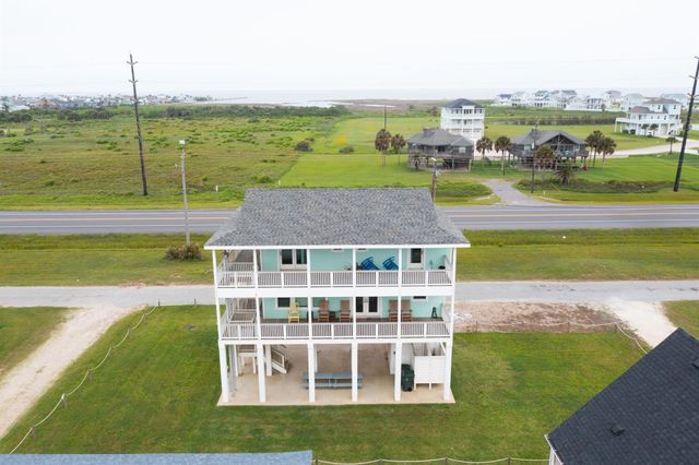 21325 Gulf Drive, Galveston, TX 77554