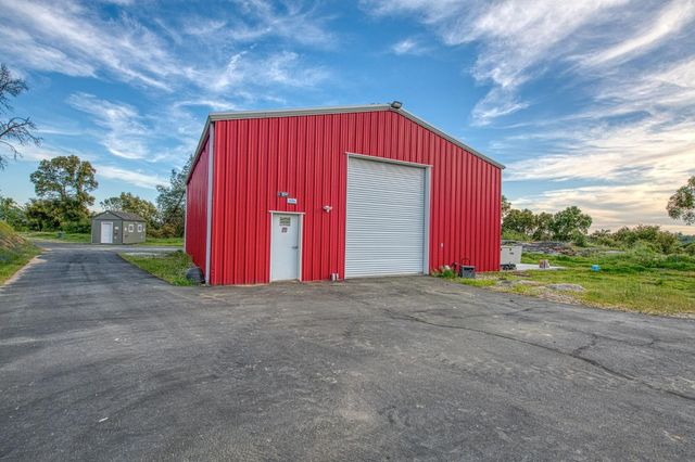 31825 Auberry Road, Auberry, CA 93602