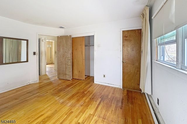 142 Valley View Dr, Rockaway Twp., NJ 07866