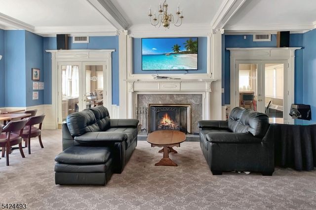 142 Valley View Dr, Rockaway Twp., NJ 07866