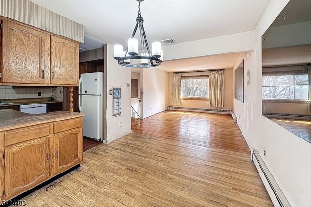 142 Valley View Dr, Rockaway Twp., NJ 07866