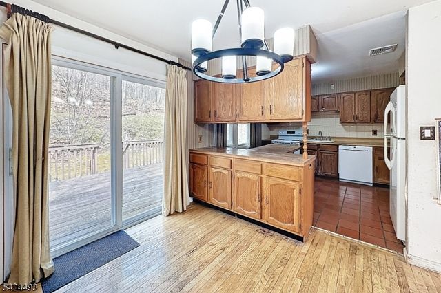 142 Valley View Dr, Rockaway Twp., NJ 07866