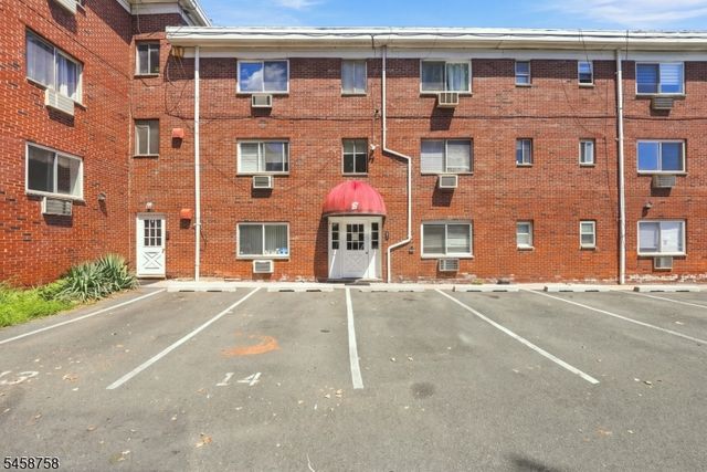 61 Union Avenue U-B6 B6, Belleville Twp., NJ 07109