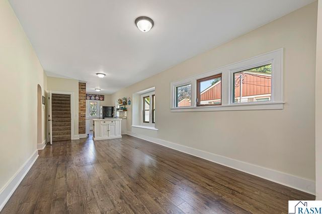 950 E Main Street, Mankato, MN 56001