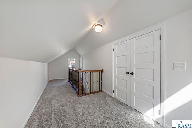 950 E Main Street, Mankato, MN 56001