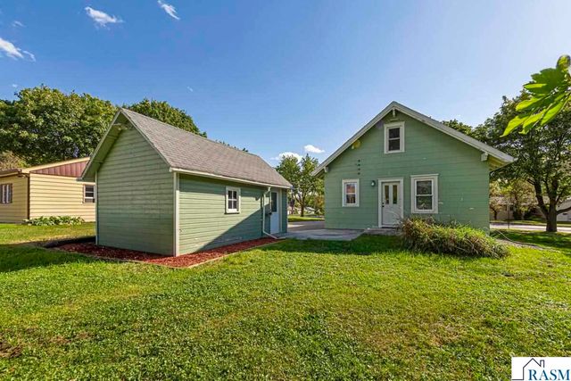 950 E Main Street, Mankato, MN 56001