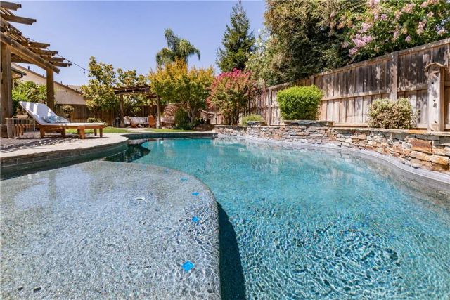 197 Moody, Clovis, CA 93619