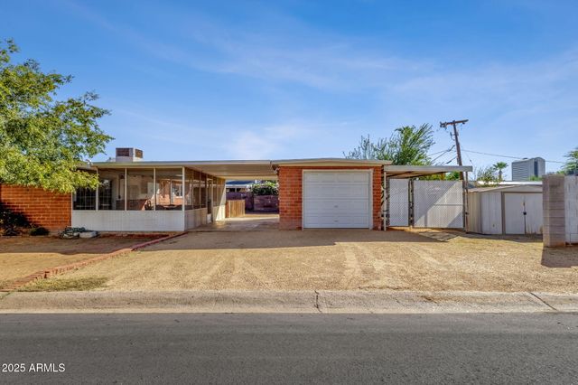 343 W MONTECITO Avenue, Phoenix, AZ 85013