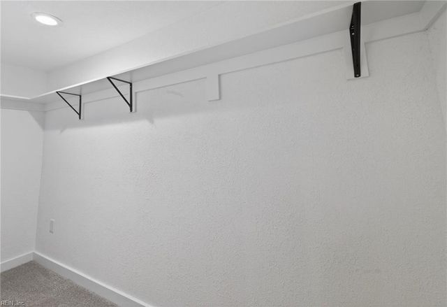 1501 Hedgerow DR, Virginia Beach, VA 23455