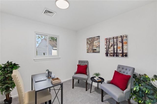 1501 Hedgerow DR, Virginia Beach, VA 23455