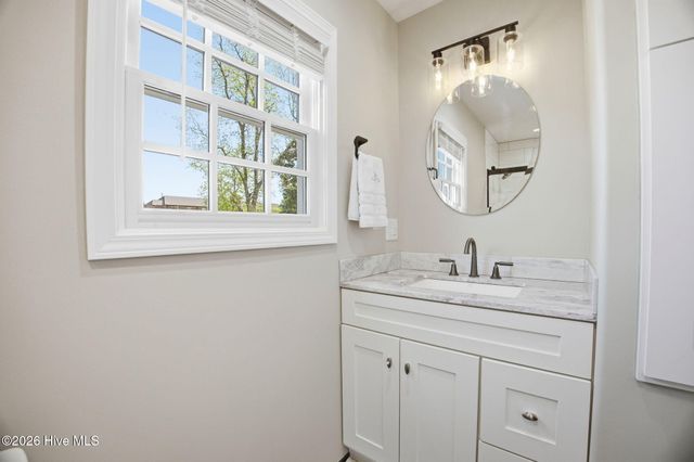 412 E 2nd Street, Washington, NC 27889