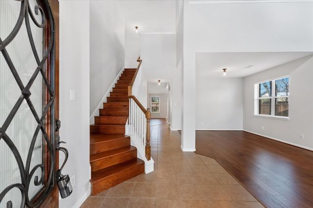 146 Black Swan Place, The Woodlands, TX 77354