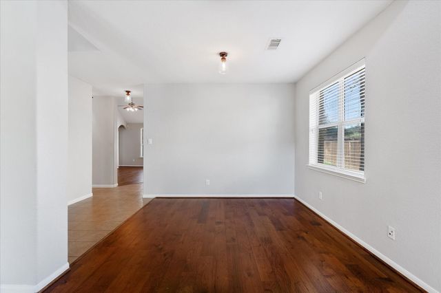 146 Black Swan Place, The Woodlands, TX 77354