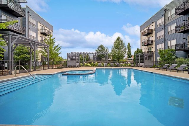 2550 Waterview Drive 108, Northbrook, IL 60062