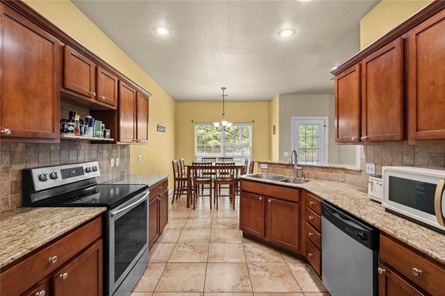 2141 Elderberry Road, Fayetteville, AR 72704