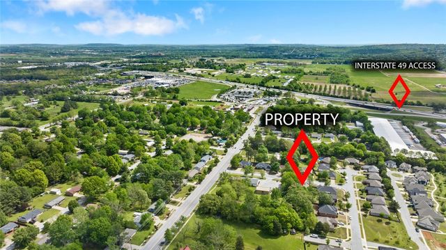 2141 Elderberry Road, Fayetteville, AR 72704