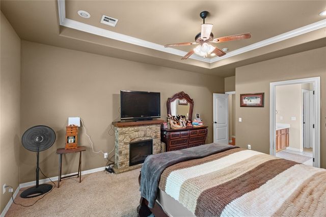 2141 Elderberry Road, Fayetteville, AR 72704