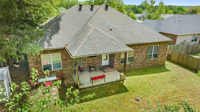 2141 Elderberry Road, Fayetteville, AR 72704