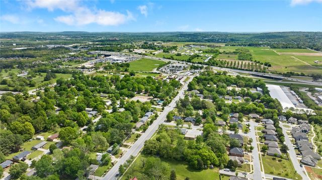 2141 Elderberry Road, Fayetteville, AR 72704