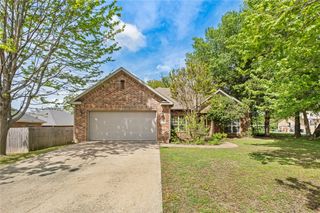 2141 Elderberry Road, Fayetteville, AR 72704