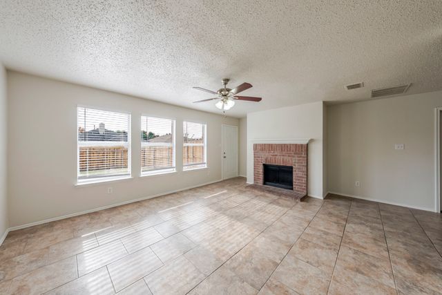 2454 Meadowgate Lane, Lancaster, TX 75134