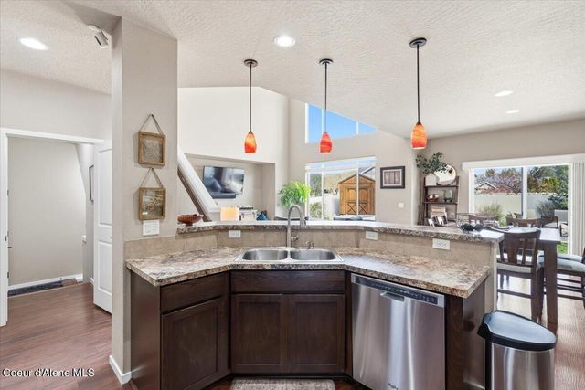 6986 N Cornwall ST, Coeur D'alene, ID 83815