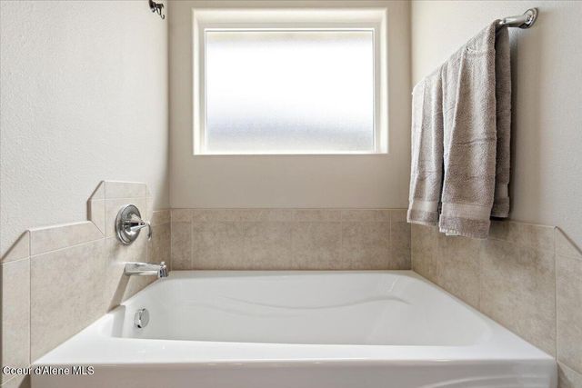 6986 N Cornwall ST, Coeur D'alene, ID 83815