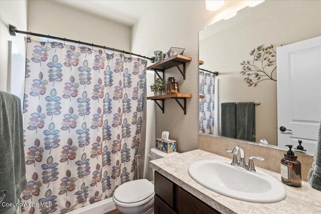 6986 N Cornwall ST, Coeur D'alene, ID 83815