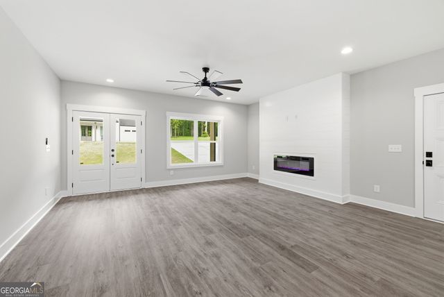 83 Sexton Lane, Lavonia, GA 30553