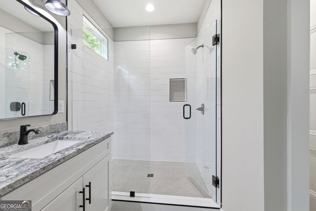 83 Sexton Lane, Lavonia, GA 30553
