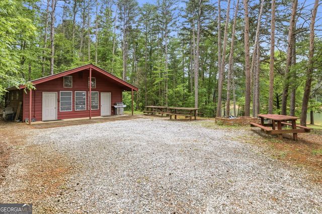 83 Sexton Lane, Lavonia, GA 30553