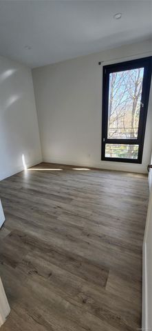 50 Roosevelt Avenue A301, Valley Stream, NY 11581