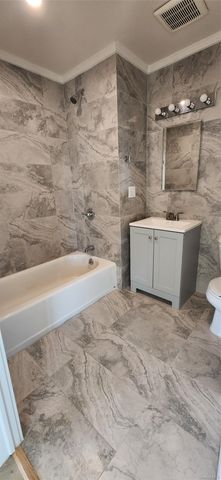 50 Roosevelt Avenue A301, Valley Stream, NY 11581