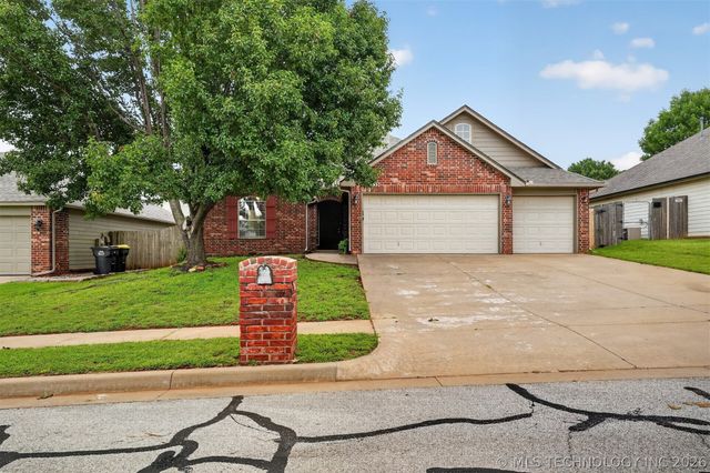 10333 E 113th Street S, Bixby, OK 74008
