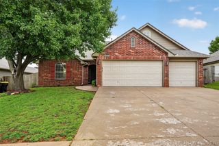 10333 E 113th Street S, Bixby, OK 74008